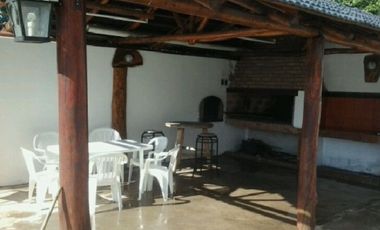 SE VENDE CASA EN CABALANGO 3 DORMITORIOS ( EXELENTE INMUEBLE)