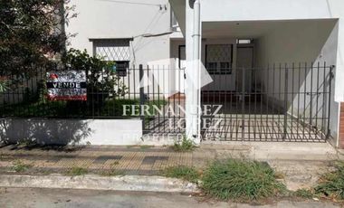 Casa en venta en Villa Cramer