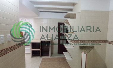 casa en arriendo en tejar. Cod A14904