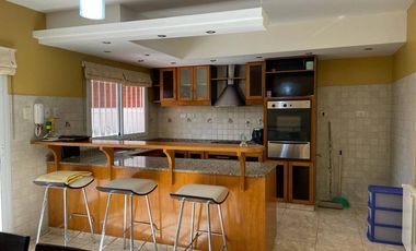 Triplex en venta en Ramos Mejia Sur