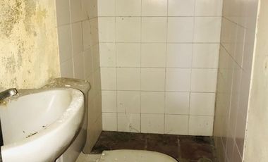 edificio en venta en jorge eliecer gaitan. Cod V15261