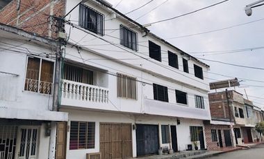 edificio en venta en jorge eliecer gaitan. Cod V15261