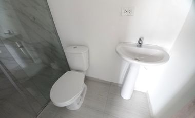 apartamento en arriendo en conjunto residencial frontino piso 8. Cod A13896