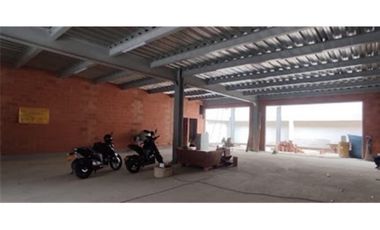 BODEGA EN RENTA  UBICADA EN LA AMERICA