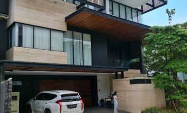 DIJUAL RUMAH DESAIN MODERN, BRAND NEW, at Jl FLORENCES, PIK, JAKUT