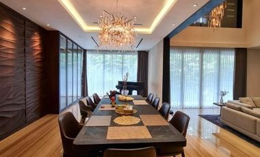 DIJUAL RUMAH DESAIN MODERN, BRAND NEW, at Jl FLORENCES, PIK, JAKUT