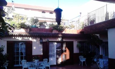 Chalet en Venta Haedo / Moron (A025 2856)
