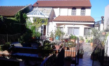 Chalet en Venta Haedo / Moron (A025 2856)