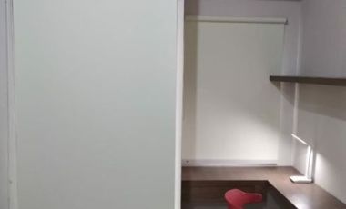 Apt. Amega Crown Hadap kolam renang/Utara, Furnish