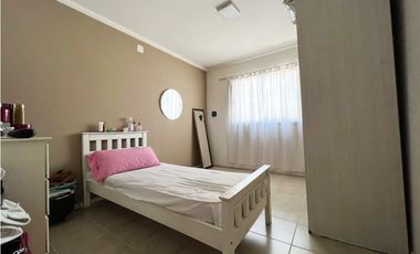 VENTA DUPLEX 3 DORMITORIOS ZONA ESCUELA EL CRISTO