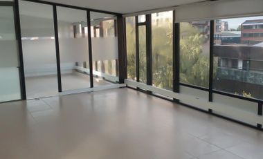 OFICINA en ARRIENDO en Bogotá AV CHILE