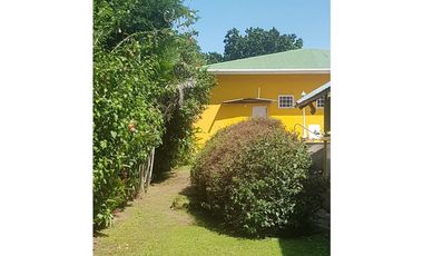 Se vende acogedora casa con piscina en Penonomé desde $275,000