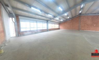 bodega en arriendo en la america. Cod A5522