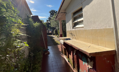 Casa con amplio lote , Santa teresita, excelente ubicacion!