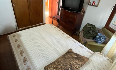 Casa con amplio lote , Santa teresita, excelente ubicacion!