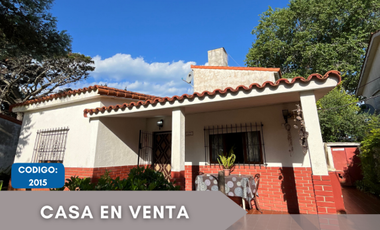 Casa con amplio lote , Santa teresita, excelente ubicacion!