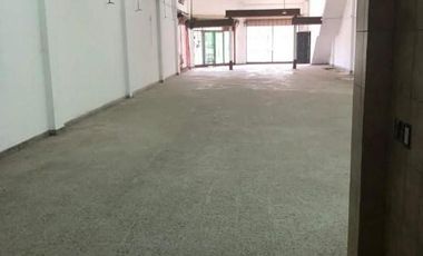 Local en venta en Remedios de Escalada Oeste