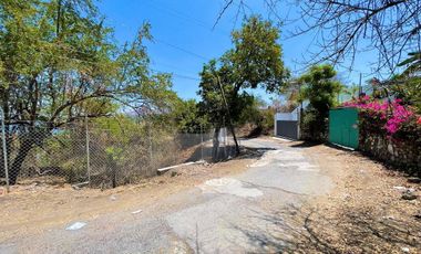 Terreno en Tequesquitengo con Vista al Lago