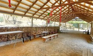 Casa en venta de 6 dorm. en Curacaví