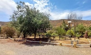 Casa en venta de 6 dorm. en Curacaví