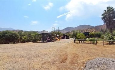 Casa en venta de 6 dorm. en Curacaví