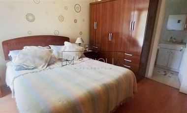 Casa en venta de 6 dorm. en Curacaví