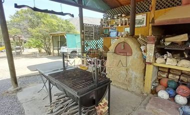 Casa en venta de 6 dorm. en Curacaví
