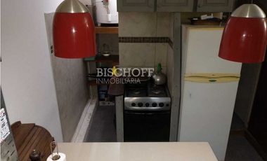 CASA + DÚPLEX EN PLENO CENTRO – IDEAL INVERSIÓN / USO MULTIFAMILIAR