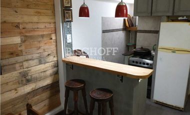 CASA + DÚPLEX EN PLENO CENTRO – IDEAL INVERSIÓN / USO MULTIFAMILIAR