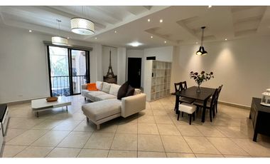 SE ALQUILA APARTAMENTO EN CLAYTON
