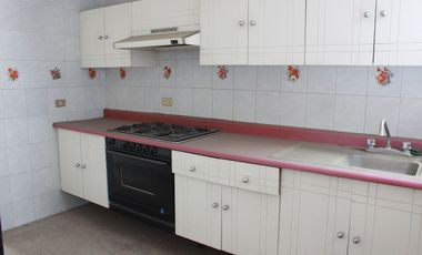 Edificio en renta para oficinas col. Huexotitla, zona plaza Dorada, Puebla.