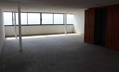 Edificio en renta para oficinas col. Huexotitla, zona plaza Dorada, Puebla.
