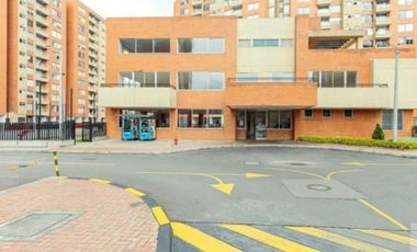 Bogota vendo apartamento en gran granada  area 84 mts