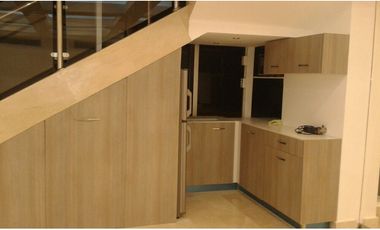 Se alquila lujosa oficina con o sin muebles Punta Pacifica