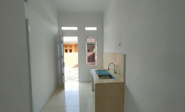 rumah posisi hook djual murah bonus pagar lokasi bukit barisan