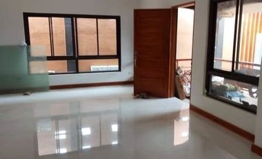 5BR House and Lot for Sale in UPS 5, Parañaque City