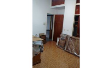 Casa L/P.8x28 mts.3 amb.2 Baños-Garaje-Jardin-Quincho-Terraza