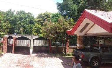 HOUSE WITH POOL FOR SALE IN VALENCIA ID 14692