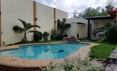 HOUSE WITH POOL FOR SALE IN VALENCIA ID 14692