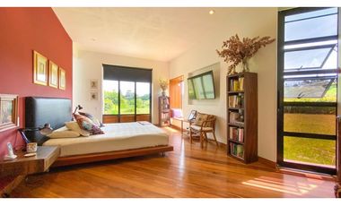 Espectacular casa a 10 minutos de San Antonio de Pereira en unidad.