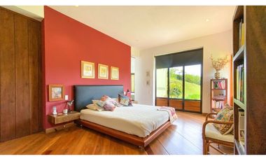 Espectacular casa a 10 minutos de San Antonio de Pereira en unidad.