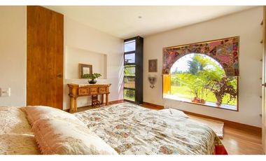 Espectacular casa a 10 minutos de San Antonio de Pereira en unidad.
