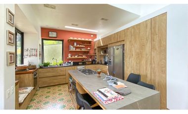 Espectacular casa a 10 minutos de San Antonio de Pereira en unidad.