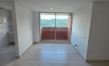apartamento en arriendo en la tablaza. Cod A216267