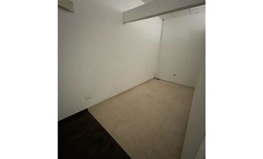 Alquiler de local comercial en costa del este (KC)