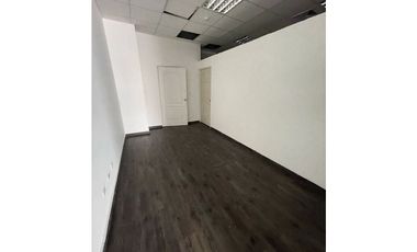 Alquiler de local comercial en costa del este (KC)