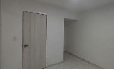 local en arriendo en tequendama. Cod A9190371