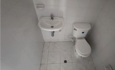 local en arriendo en tequendama. Cod A9190371