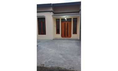Rumah baru siap huni minimalis tengah kota Brebes Jawa tengah