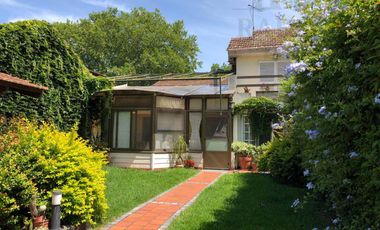 Prestigioso chalet en inmejorable estado.